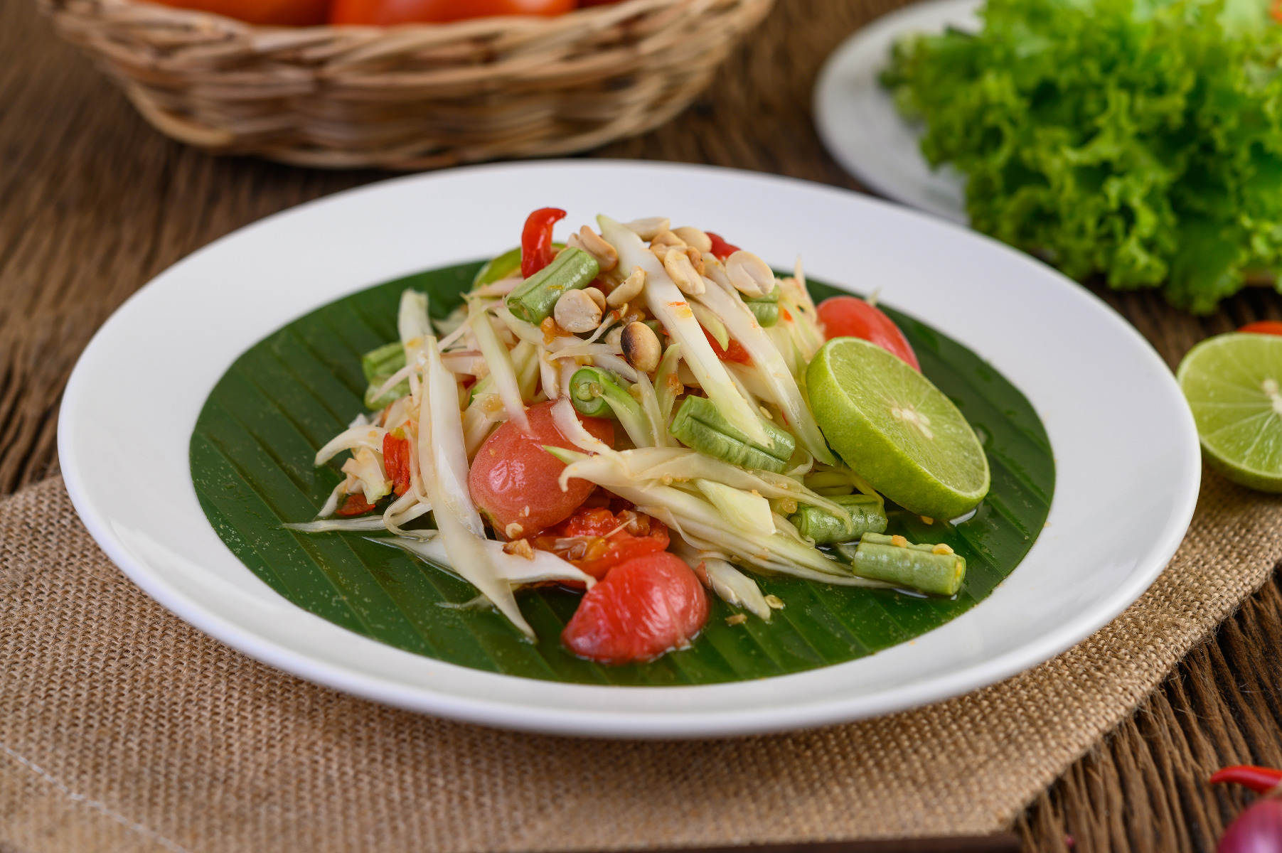 ส้มตำและยำ